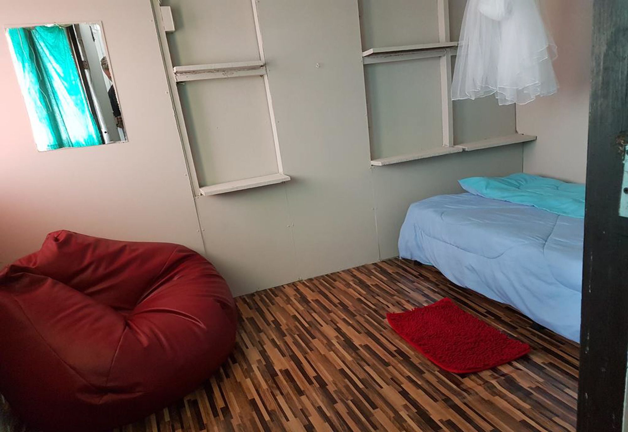 Bar 184 Party Hostel (Adults Only) Чианграй Экстерьер фото